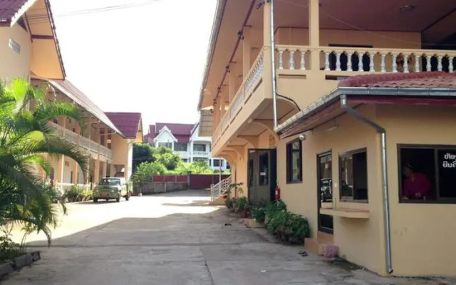 Sang Hung Heuang Hotel