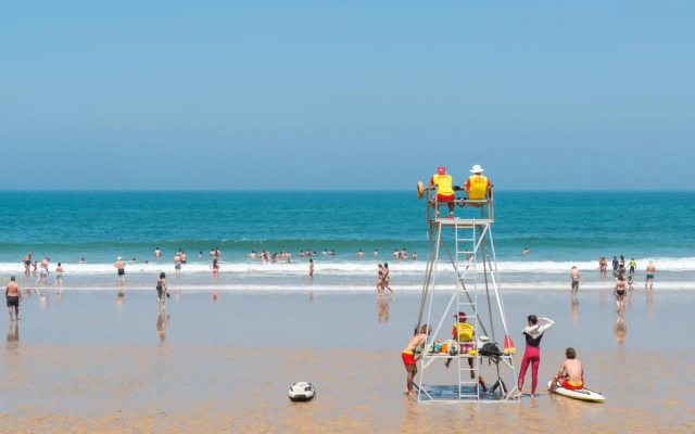 Hotel Plaza Biarritz Plage - Handwritten Collection