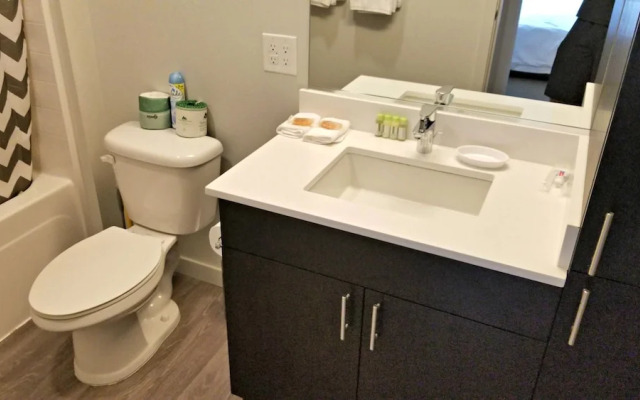 Pelicanstay in Pioneer Square