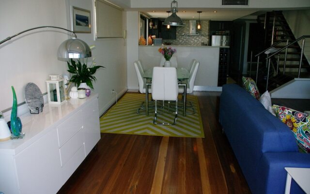 Beach Haven, 80A Government Road