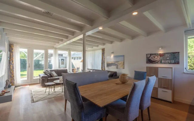 Modern Home Near Beach