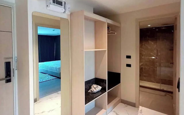 The 9 Residence Hotel