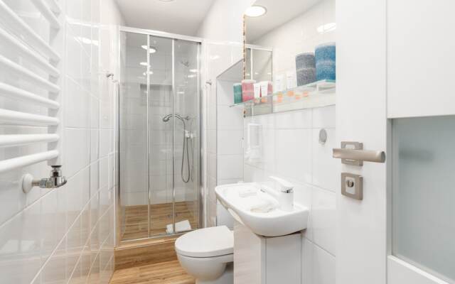 Studio Kasprowicz Park Poznan by Renters