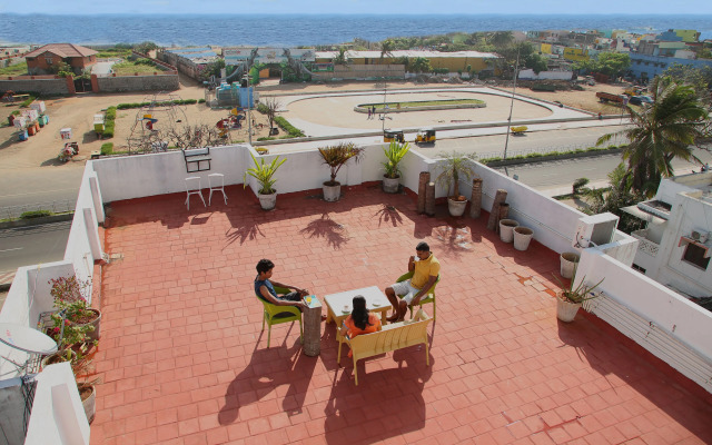 Elliots Beach House