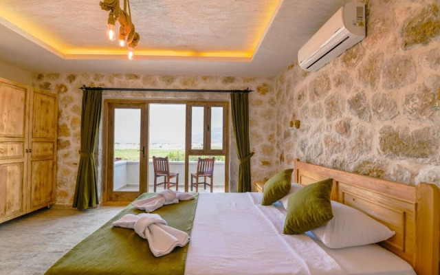 Villa Jet by Akdenizvillam