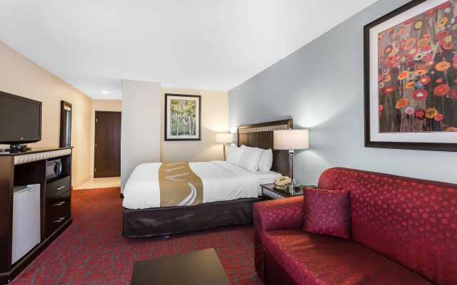 Comfort Inn & Suites Irvine Spectrum