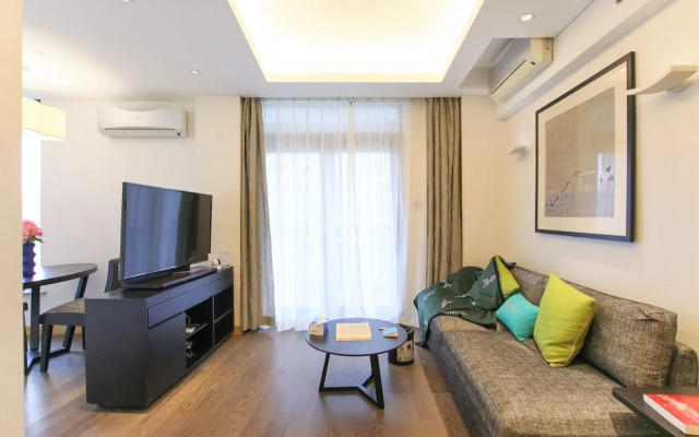 Tyms 1BR with Kitchen 3min to Line9