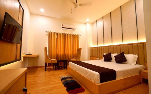 Hotel Kishore International by OYO Rooms