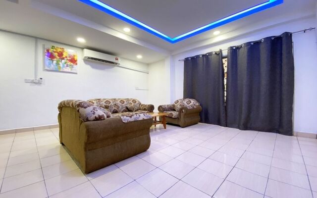 OYO 90217 Classic Homestay Keningau