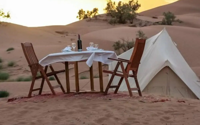 Bivouac les Hommes Bleus exclusive camp