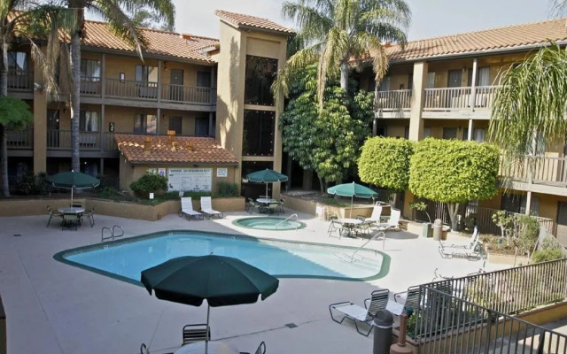 Motel 6 Ontario, CA - Convention Center - Airport