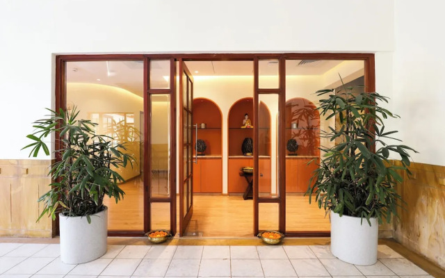 Club Mahindra Golden Landmark