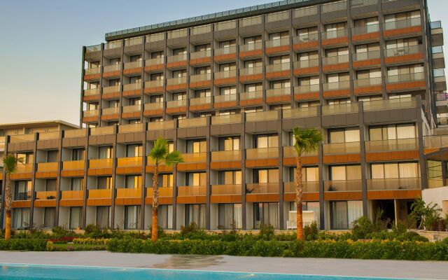 The Nowness Luxury Hotel & Spa (Adults Only 16+)