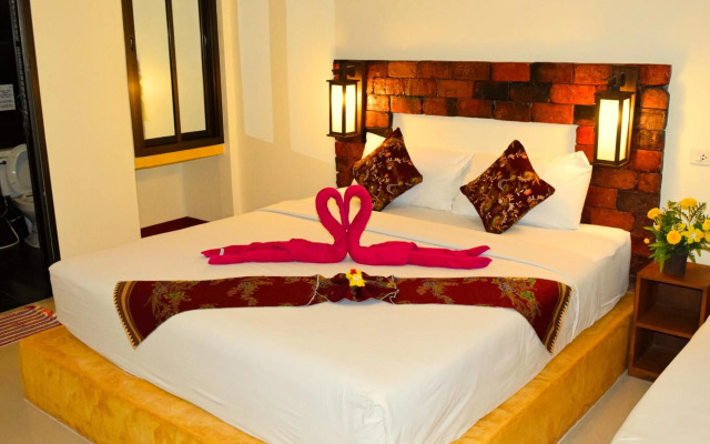 Lanta Pearl Beach Resort