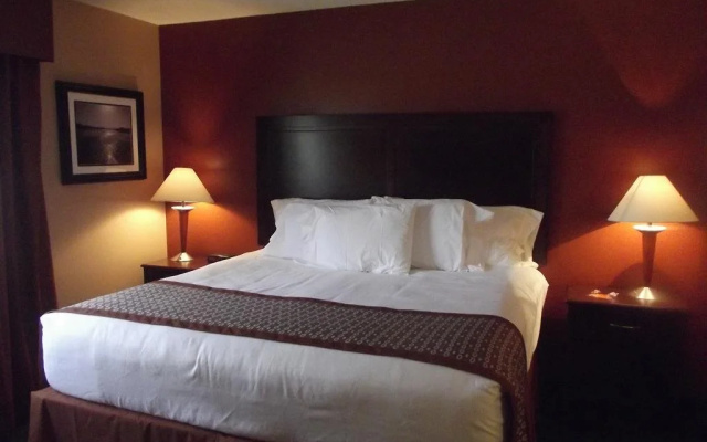 Fullerton Inn
