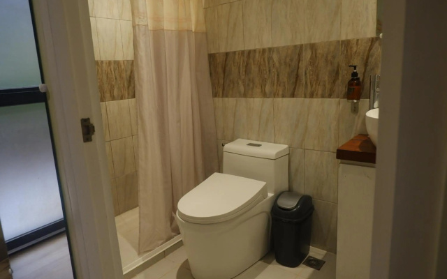 OYO 492 Sunset View Ridge Residences