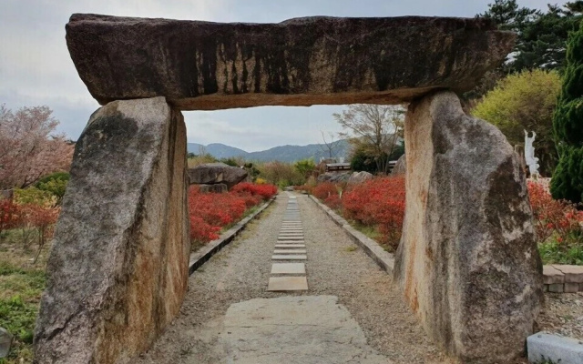 Cheoksan Hot Spring