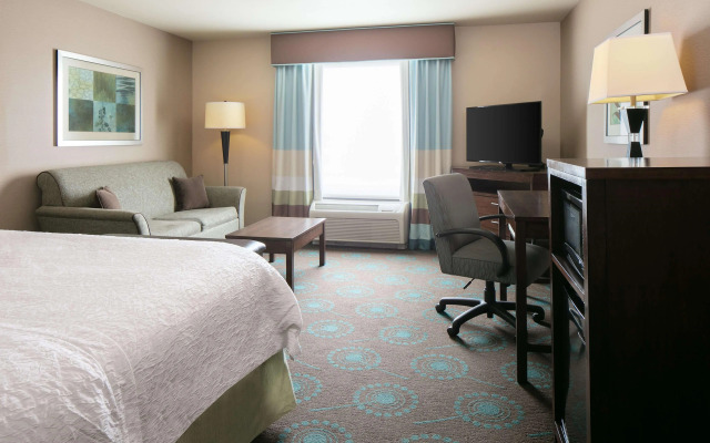 Hampton Inn & Suites Lincoln - Northeast I-80