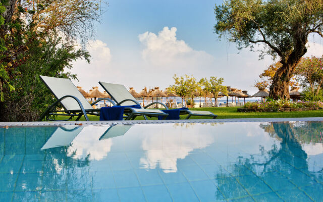 Kontokali Bay Resort & Spa