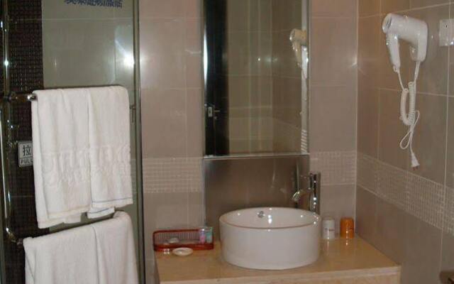 Homeinn Plus Hotel (Shanghai Bund Jinling East Road)