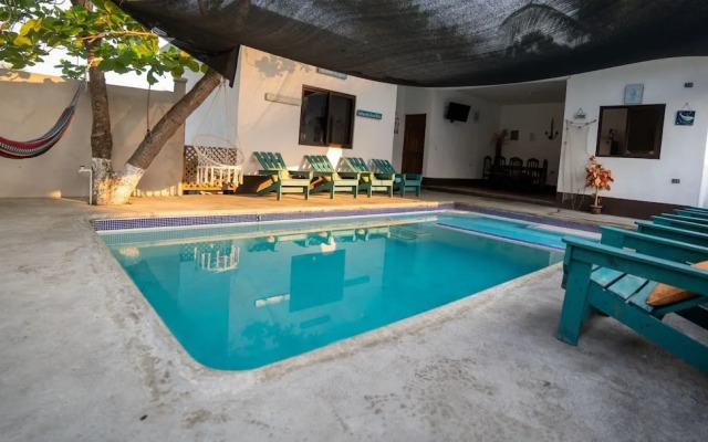 Salinas Beach house Monterrico