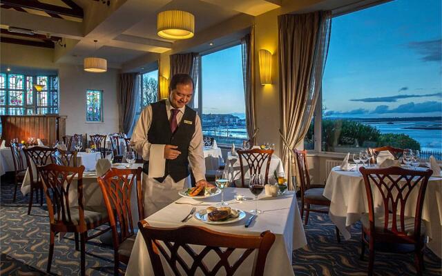 Grand Hotel