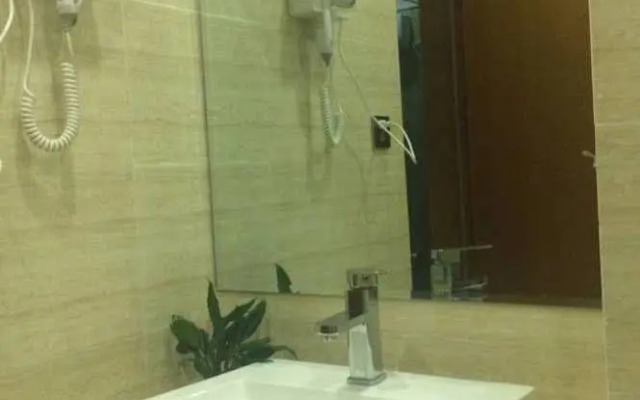 Nanning Linjiang Holiday Hotel