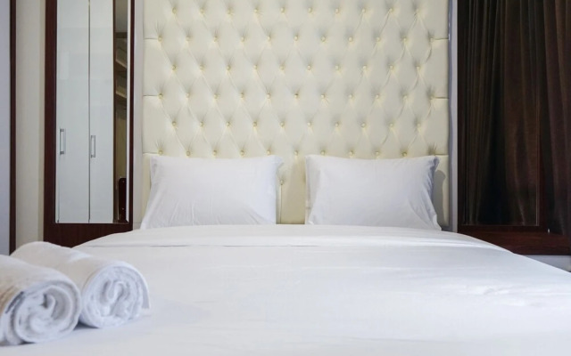 Stylish Studio Puri Mansion Apartment