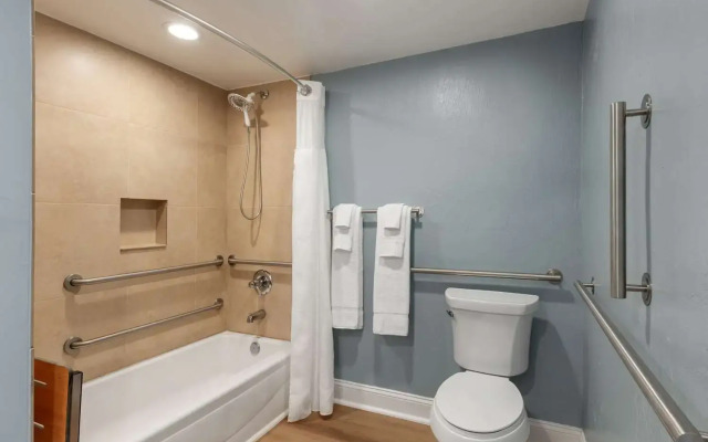 Hilton Vacation Club Charter Club Naples Bay