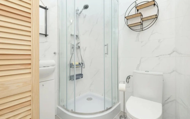 Studio 8 Minutes to the Beach by Renters