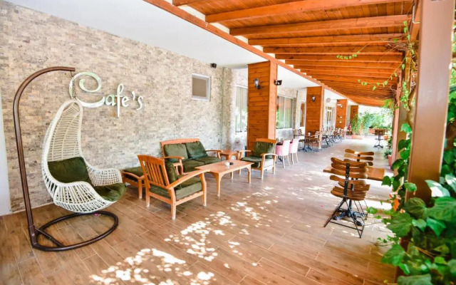 Karacan Park Hotel