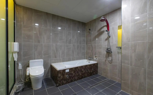 Incheon Pentastar Hotel