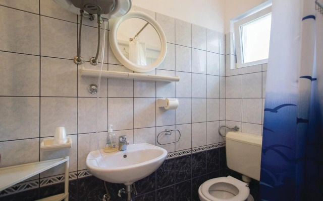 Nice Home in Rukavac With Wifi and 4 Bedrooms