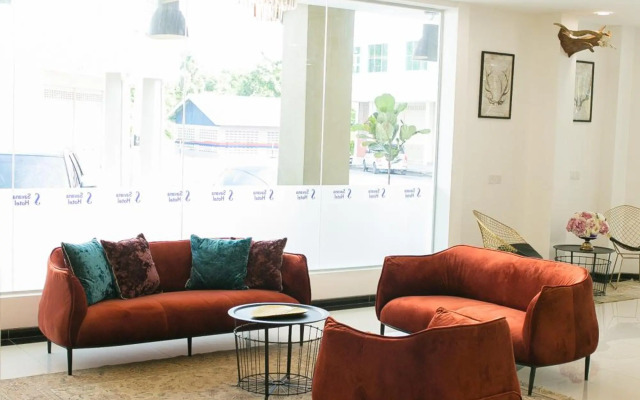 Savana Hotel & Serviced Apartments