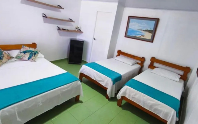Sarie Bay Inn