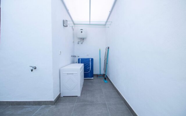 Refurbish Apartm With Terrace Near Anfi