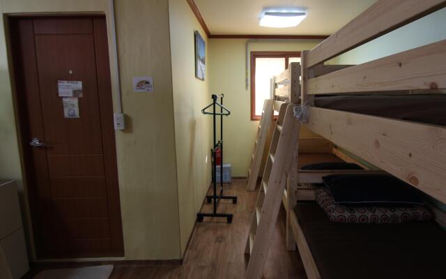 Empathy Guesthouse - Hostel