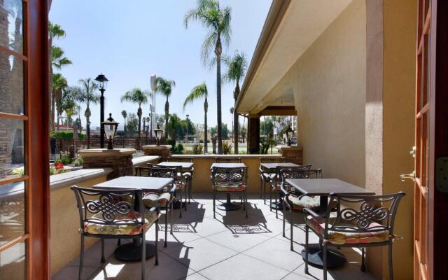 SureStay Plus Hotel by Best Western San Bernardino South