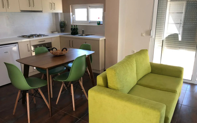 Elenis Dreams Apartments