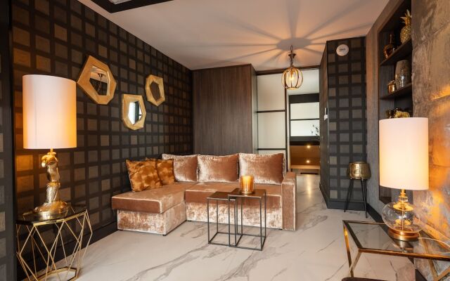 Art Suites Hotel