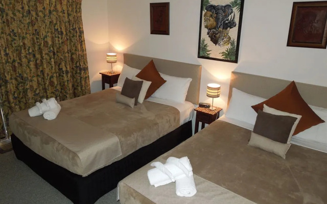 Cotton Tree Beach Motel