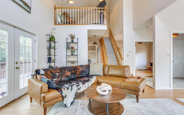 Secluded Kerhonkson Retreat With Deck + Views!