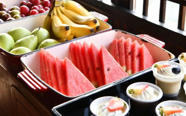 Blossom Hill Inn · Shantang