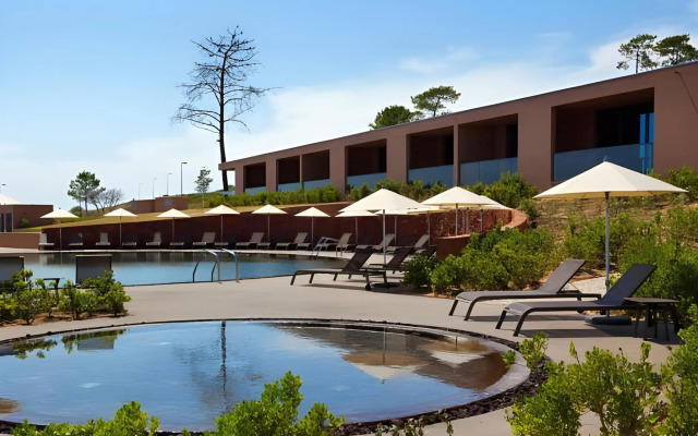 NAU Morgado Golf & Country Club