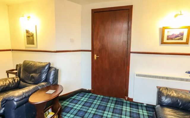 Aberfoyle Apartment