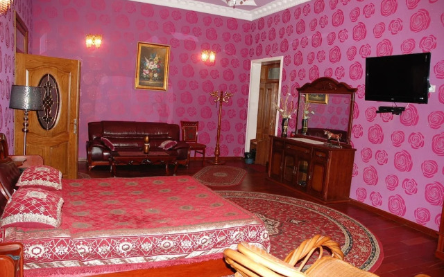 Almaz Guest House