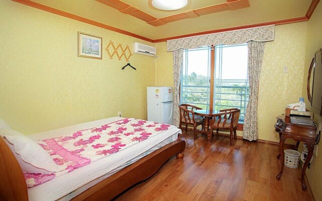 Sun Rising House