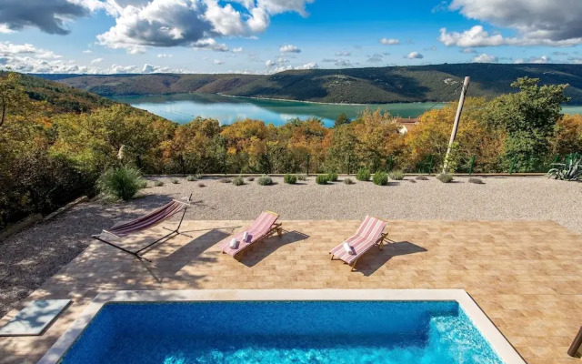 Wonderful Labin Villa With Private Pool and Sea Views