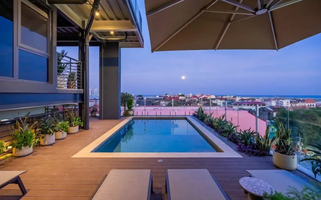 w Majestic 1BR w Fantastic Deco in Casco View
