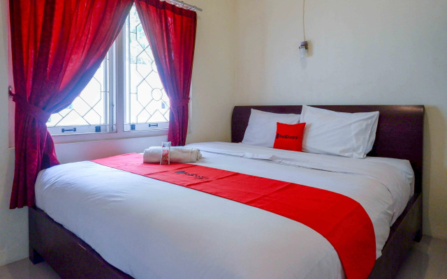 RedDoorz near Institut Pertanian Yogyakarta